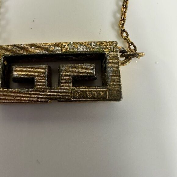 Givenchy 1977 G Logo Rhinestone Choker Necklace Gold Tone Vintage 14” - Picture 5 of 6